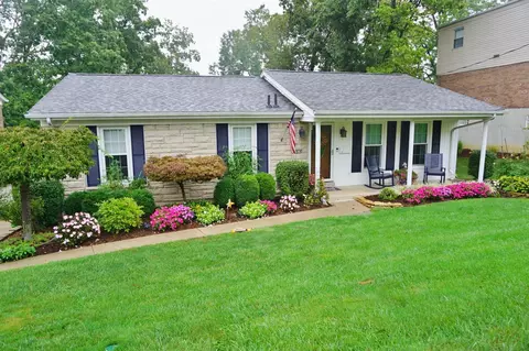 3634 Centurion Dr, Cincinnati, OH 45211 photo 1