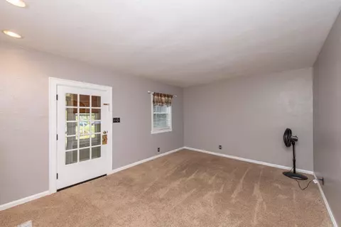 685 Overlook Ave, Cincinnati, OH 45238 photo 8