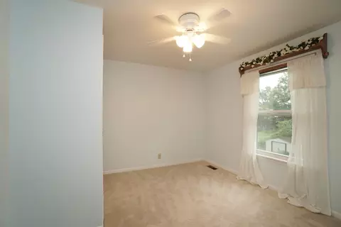 985 Hollytree Dr, Cincinnati, OH 45231 photo 19