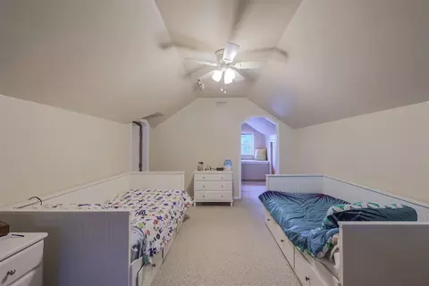 985 Jonquil Ln, Cincinnati, OH 45231 photo 20