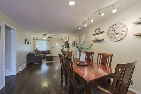 985 Jonquil Ln, Cincinnati, OH 45231 photo 9