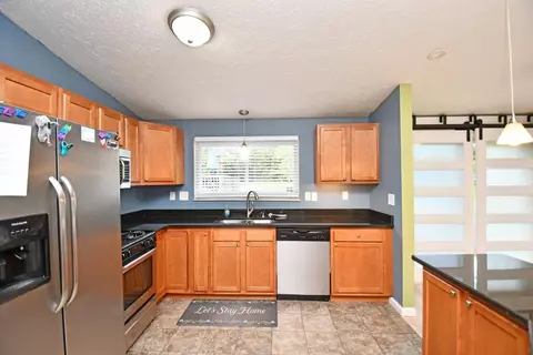 1282 Adams Rd, Cincinnati, OH 45231 photo 9