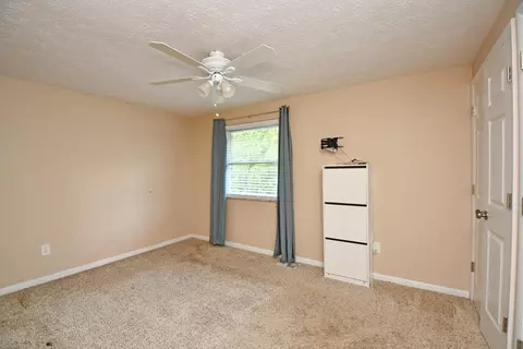 1282 Adams Rd, Cincinnati, OH 45231 photo 12