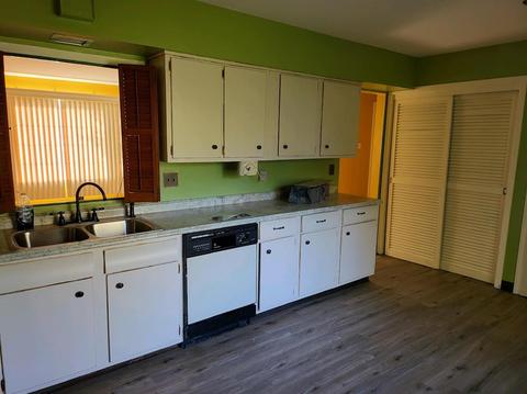 1007 Newcastle Dr, Cincinnati, OH 45231 photo 8