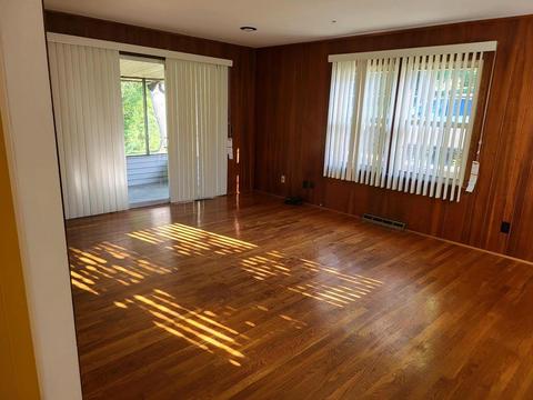 1007 Newcastle Dr, Cincinnati, OH 45231 photo 2