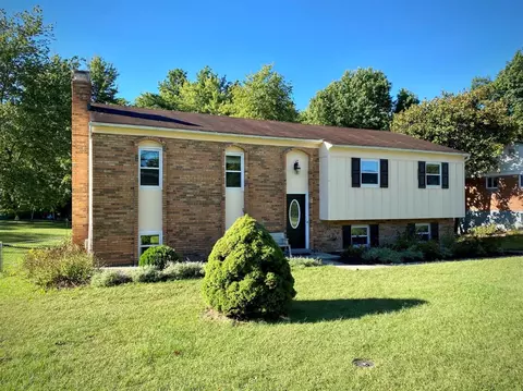 783 Picket Way, Cincinnati, OH 45245 photo 1