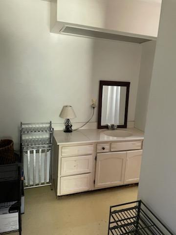 8965 Kemper Rd, Montgomery, OH 45249 photo 12