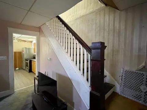 4745 Highridge Ave, Cincinnati, OH 45238 photo 9