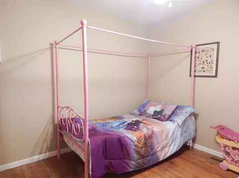 413 Riddle Rd, Cincinnati, OH 45231 photo 9