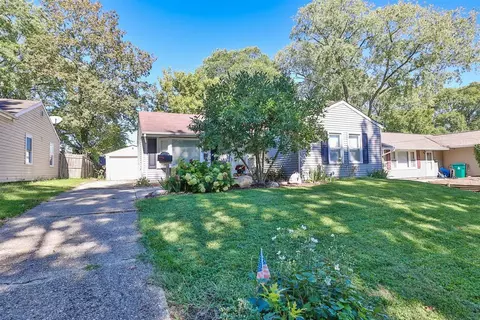 6568 Graf Dr, Cincinnati, OH 45230 photo 2