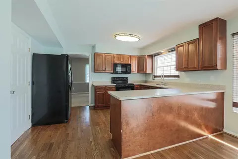 543 Common Wealth Dr, Cincinnati, OH 45244 photo 14