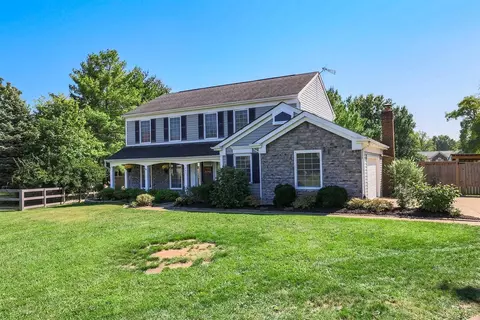 543 Common Wealth Dr, Cincinnati, OH 45244 photo 2
