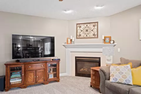 6571 Thistle Grv, Hamilton Township, OH 45039 photo 20