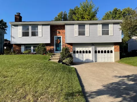 12077 Hazelhurst Dr, Cincinnati, OH 45240 photo 1