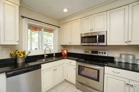 8787 Empire Ct, Cincinnati, OH 45231 photo 10