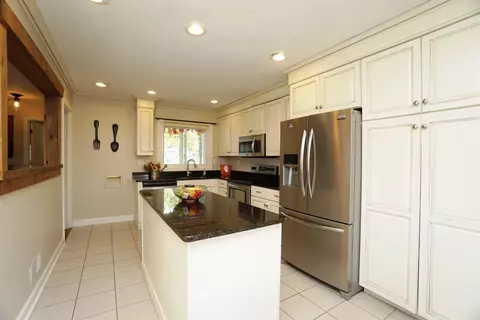 8787 Empire Ct, Cincinnati, OH 45231 photo 11