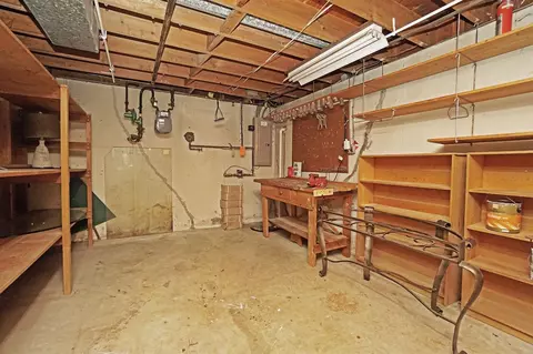 8787 Empire Ct, Cincinnati, OH 45231 photo 28