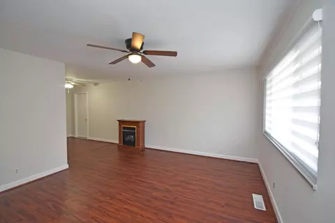 66 Warr Ct, Hamilton, OH 45013 photo 3
