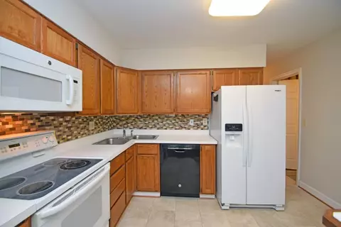 66 Warr Ct, Hamilton, OH 45013 photo 9