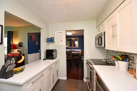 286 Jonathan Ct, Cincinnati, OH 45255 photo 11