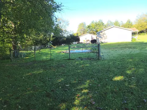 12402 Sinking Spring Rd, Peebles, OH 45660 photo 22