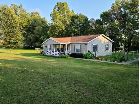 12402 Sinking Spring Rd, Peebles, OH 45660 photo 1