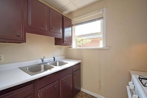 2938 Harrison Ave, Cincinnati, OH 45211 photo 10
