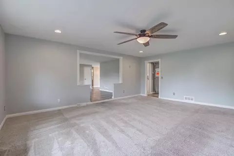 4083 Pleasant St, Cincinnati, OH 45245 photo 10