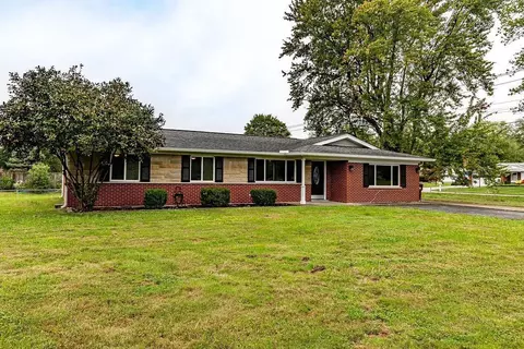 4083 Pleasant St, Cincinnati, OH 45245 photo 3