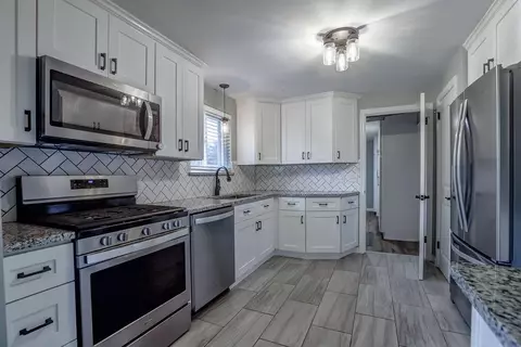 4083 Pleasant St, Cincinnati, OH 45245 photo 15