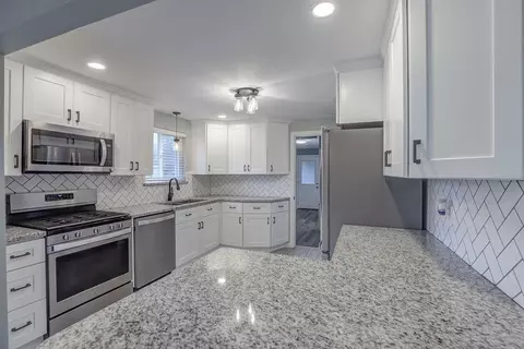 4083 Pleasant St, Cincinnati, OH 45245 photo 18
