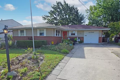 11760 Hanover Rd, Forest Park, OH 45240 photo 1