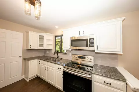 1005 Redbird Dr, Cincinnati, OH 45231 photo 5