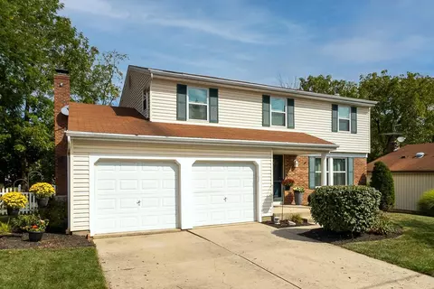 2630 Crest Rd, Cincinnati, OH 45231 photo 2