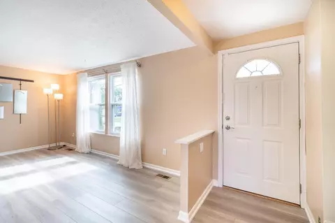 2630 Crest Rd, Cincinnati, OH 45231 photo 6