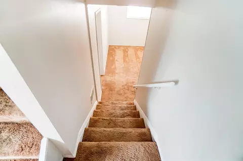 9765 Arvin Ave, Cincinnati, OH 45231 photo 27