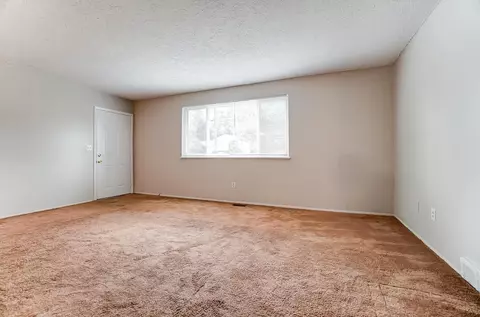 9765 Arvin Ave, Cincinnati, OH 45231 photo 5