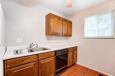 9765 Arvin Ave, Cincinnati, OH 45231 photo 13