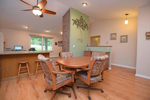 697 Mockingbird Ln, Cincinnati, OH 45244 photo 12