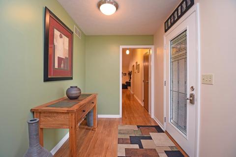 697 Mockingbird Ln, Cincinnati, OH 45244 photo 4