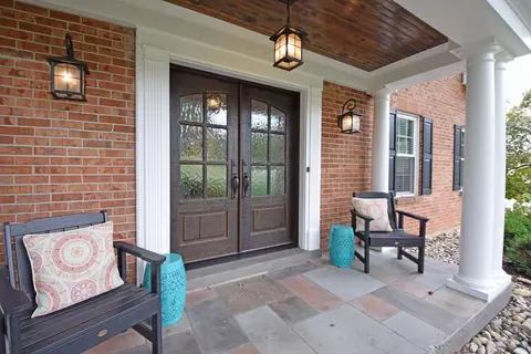 2802 Saddleback Dr, Cincinnati, OH 45244 photo 3