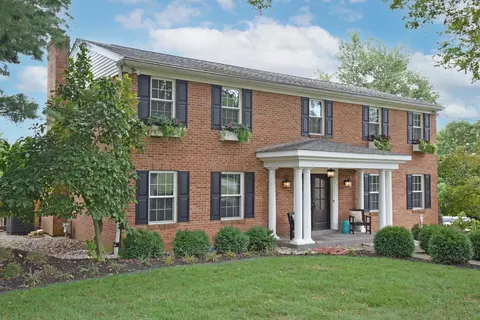 2802 Saddleback Dr, Cincinnati, OH 45244 photo 1