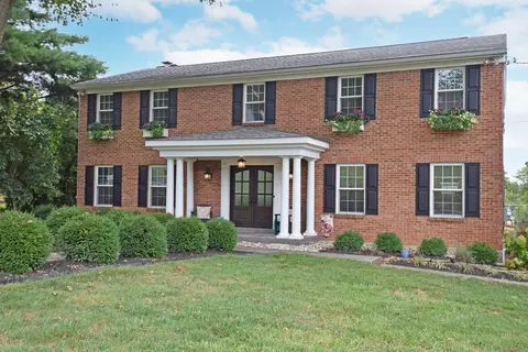 2802 Saddleback Dr, Cincinnati, OH 45244 photo 2