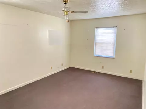 915 Sarbrook Dr, Cincinnati, OH 45231 photo 11