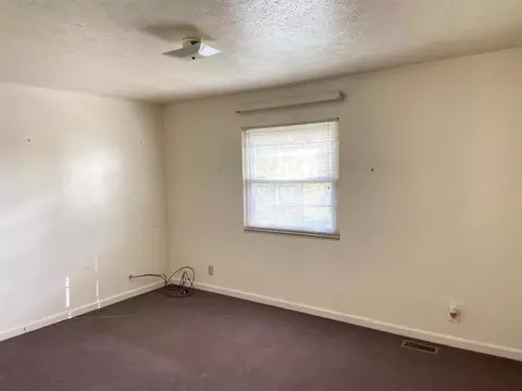 915 Sarbrook Dr, Cincinnati, OH 45231 photo 17