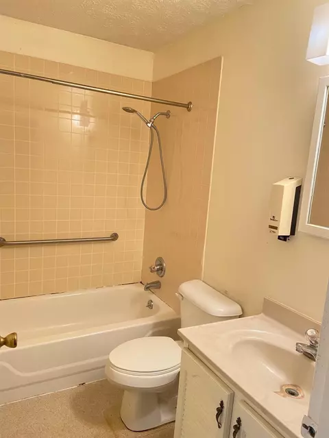 915 Sarbrook Dr, Cincinnati, OH 45231 photo 15