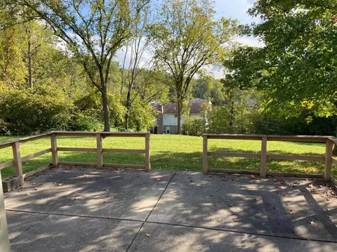 915 Sarbrook Dr, Cincinnati, OH 45231 photo 18