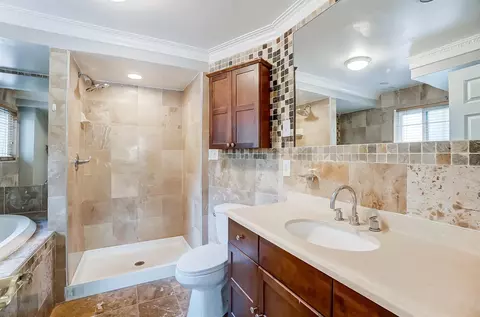 2713 Eugenie Ln, Cincinnati, OH 45211 photo 19