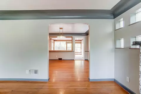 2713 Eugenie Ln, Cincinnati, OH 45211 photo 6