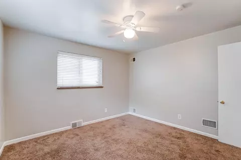 2713 Eugenie Ln, Cincinnati, OH 45211 photo 23